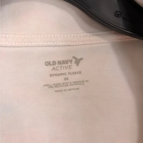 Old Navy Active white Dynamic Fleece Crew - Picture 4 of 5